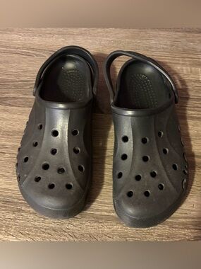 Crocs Adult Unisex Baya Clog Black Women’s Size 12 Men’s Size 10
